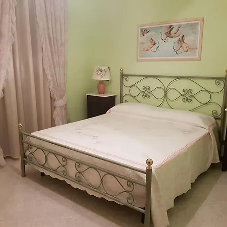 Casa Sandra 度假居 *