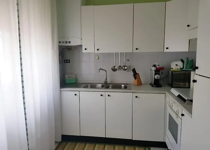 Casa Sandra בית נופש *